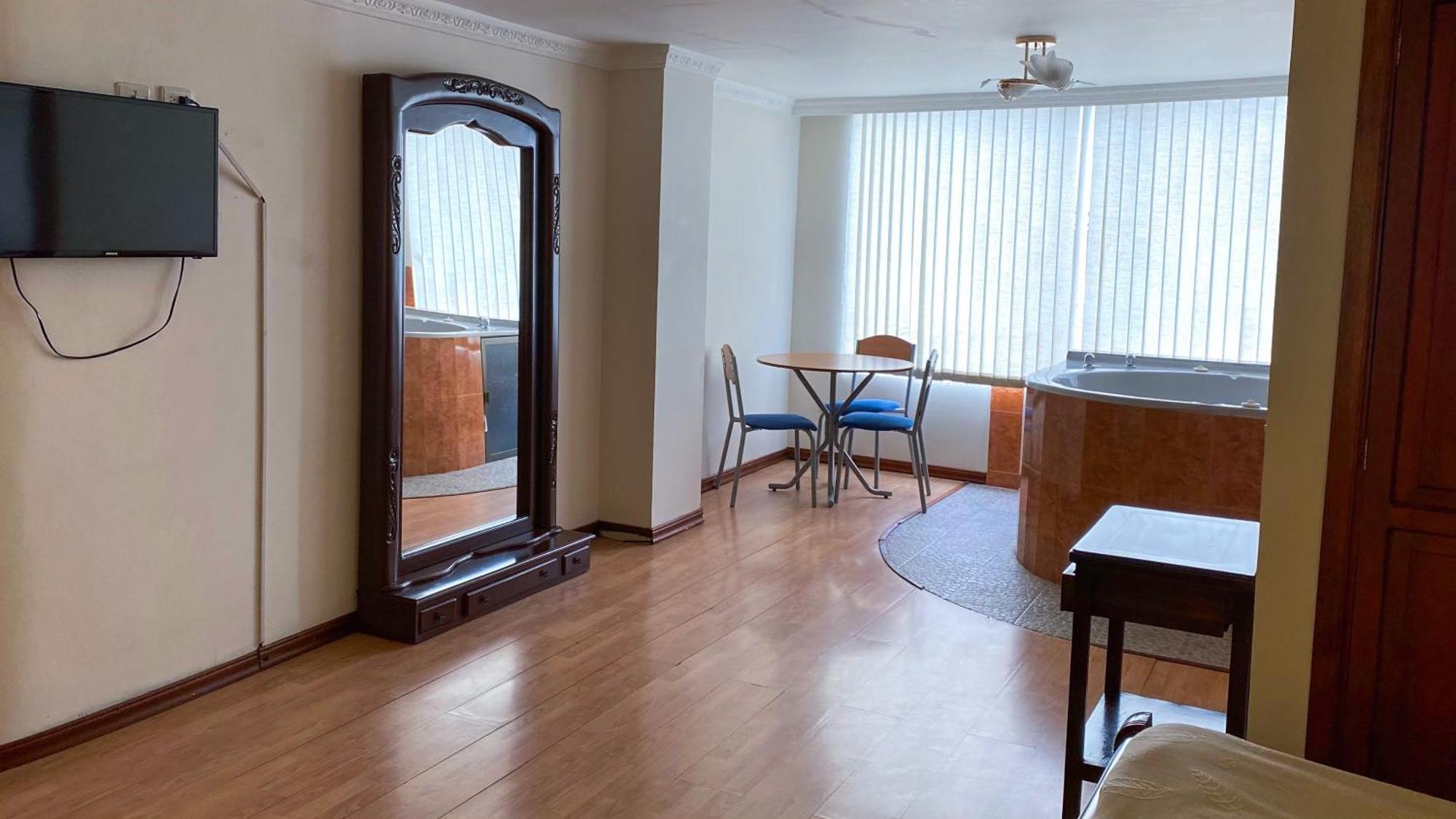 Internacional El Nogal Ipiales Hotel ภายนอก รูปภาพ