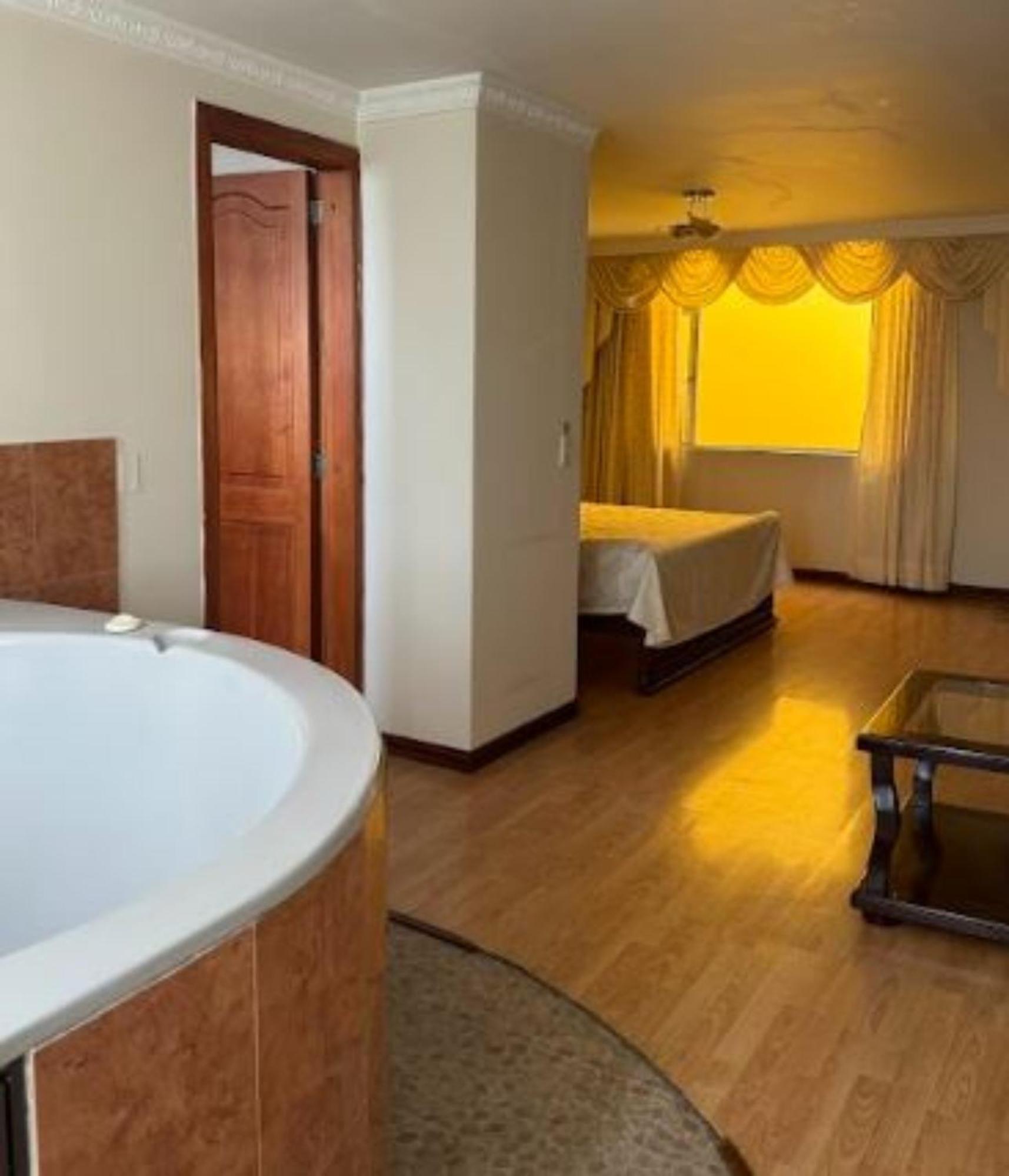 Internacional El Nogal Ipiales Hotel ภายนอก รูปภาพ